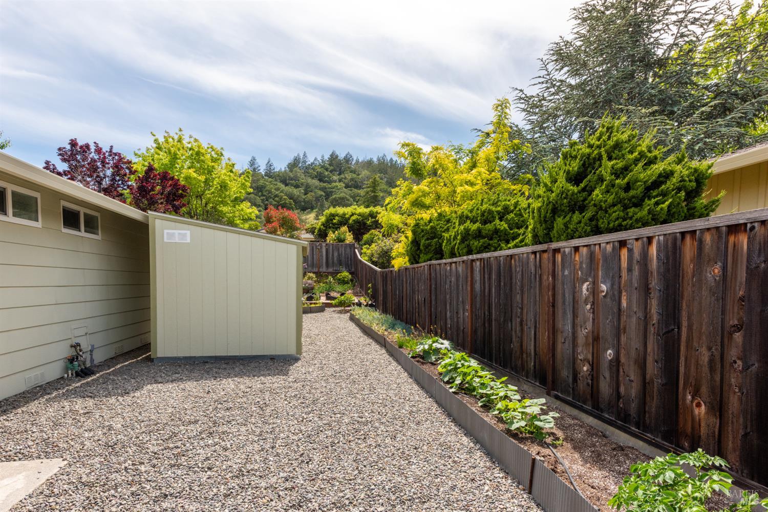 Detail Gallery Image 38 of 42 For 7362 Oakmont Dr, Santa Rosa,  CA 95409 - 2 Beds | 2 Baths