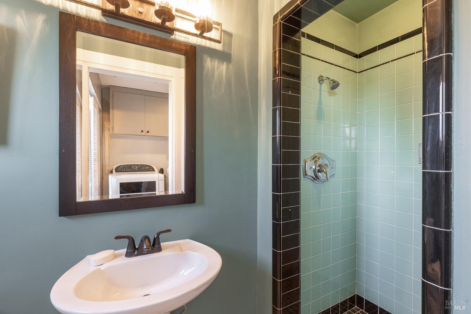 Detail Gallery Image 43 of 64 For 10505 Cherry Ridge Rd, Sebastopol,  CA 95472 - 3 Beds | 3/1 Baths
