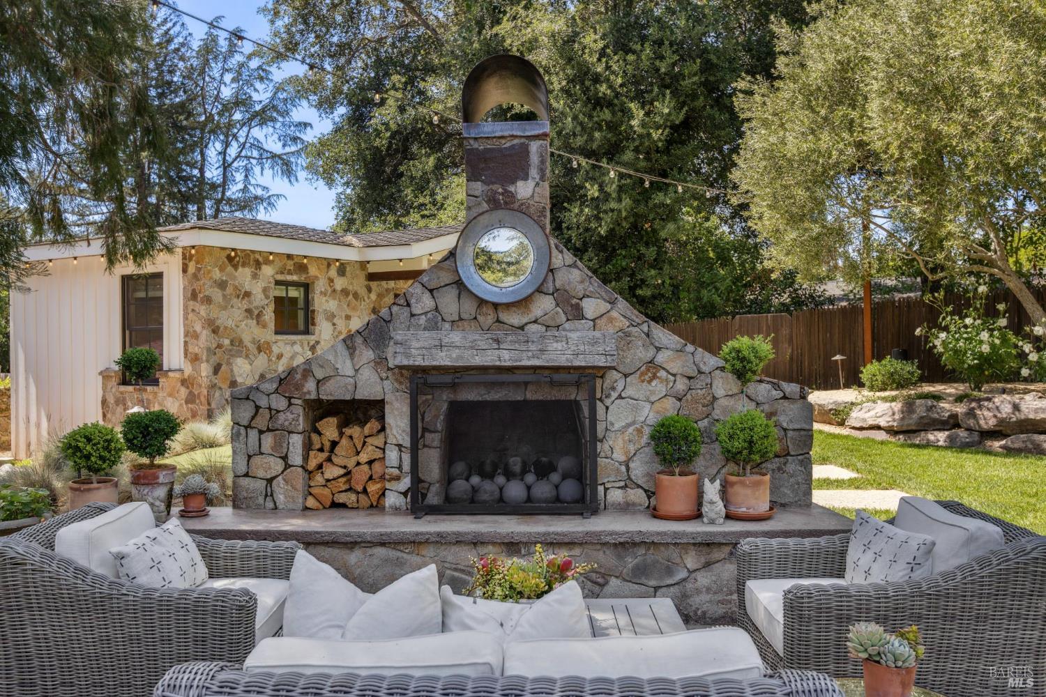 Detail Gallery Image 38 of 71 For 1040 Rose Dr, Napa,  CA 94558 - 5 Beds | 4 Baths