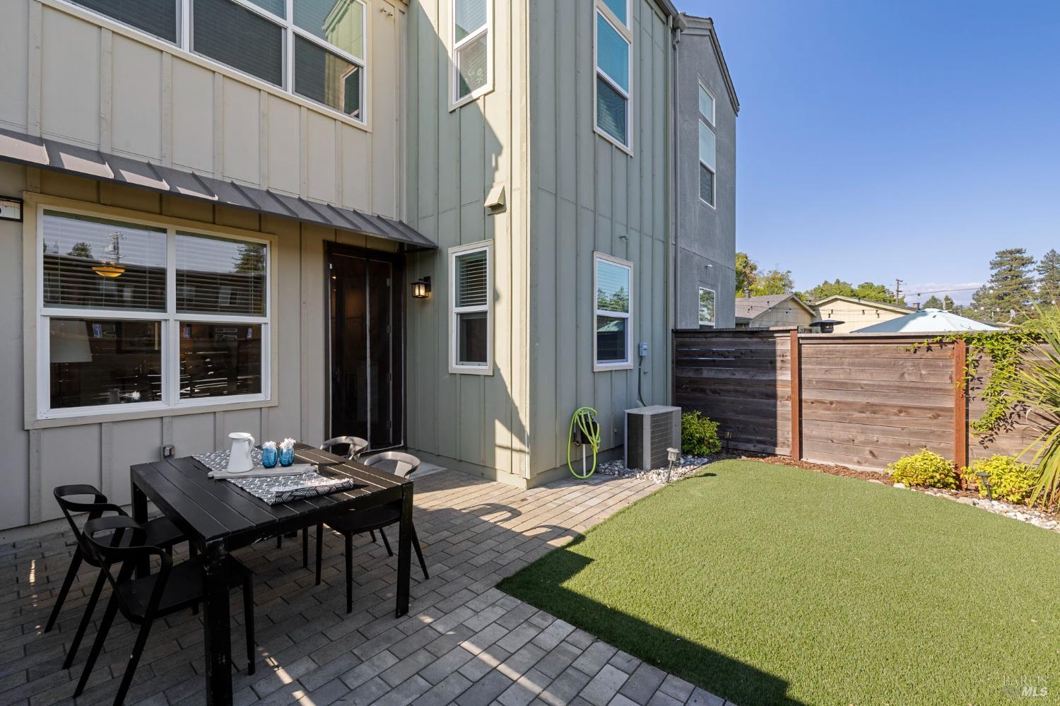 Detail Gallery Image 34 of 50 For 46 Birch Haven Way, Santa Rosa,  CA 95407 - 4 Beds | 2/1 Baths