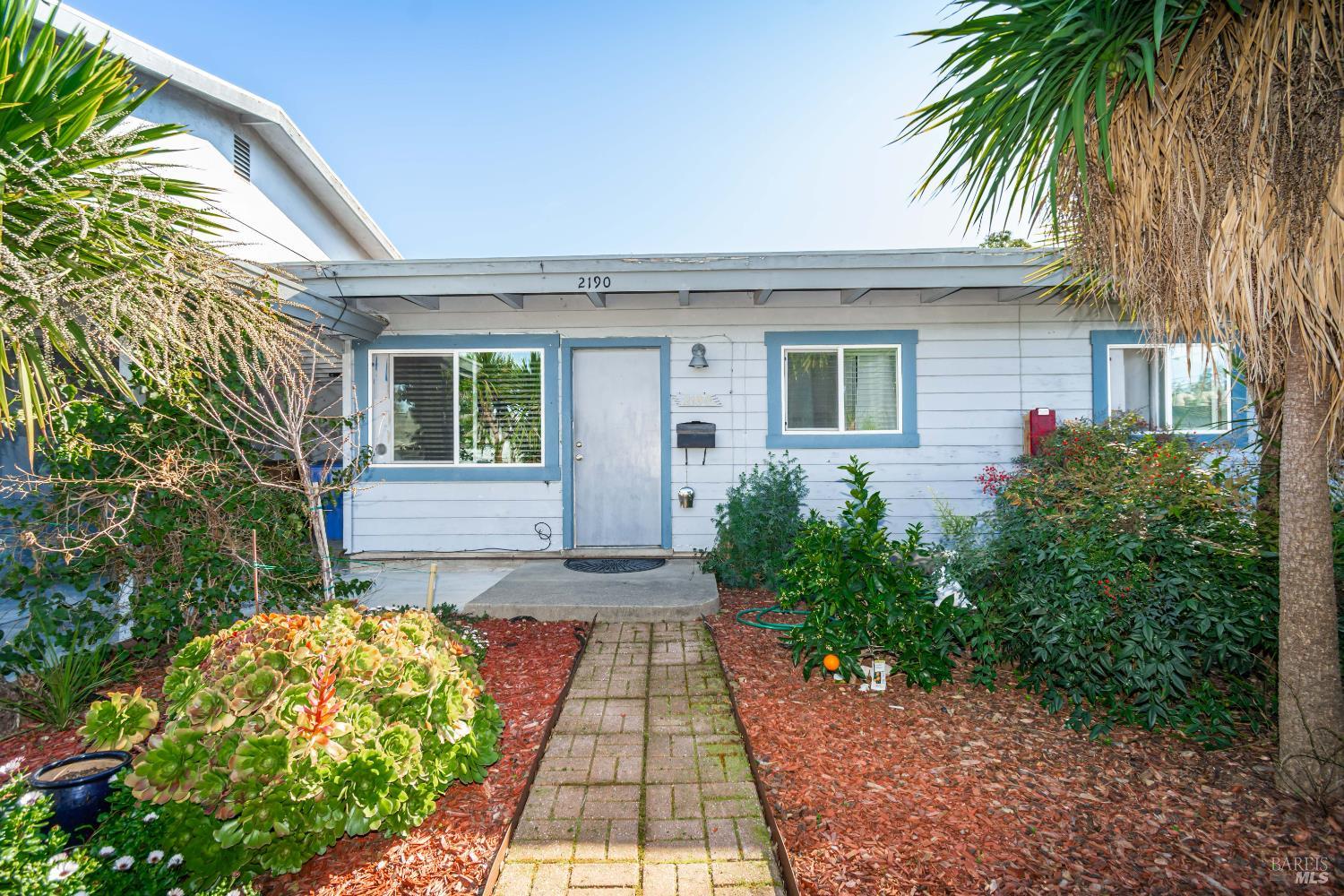 Detail Gallery Image 6 of 20 For 2190 Parrish Rd, Napa,  CA 94559 - – Beds | – Baths