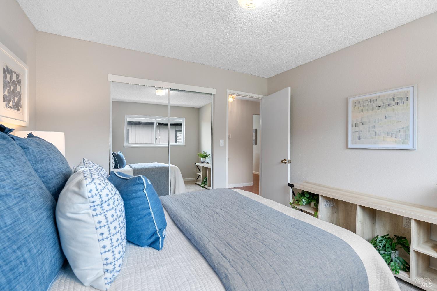 Detail Gallery Image 18 of 43 For 733 Whispering Bay Ln, Suisun City,  CA 94585 - 4 Beds | 2 Baths