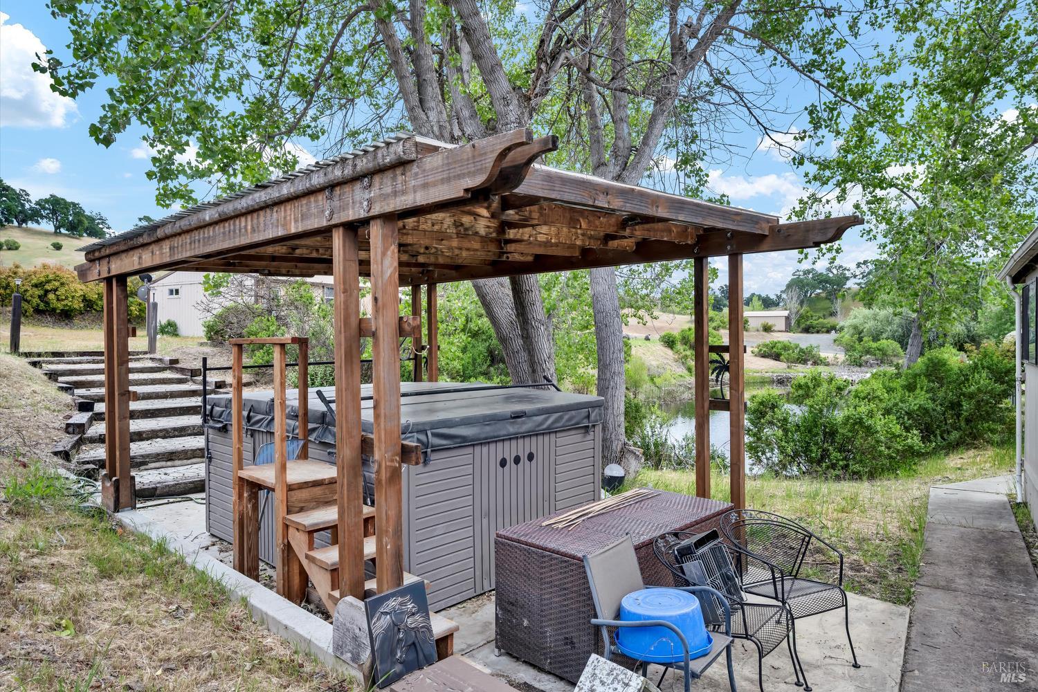 Detail Gallery Image 26 of 46 For 4538 Hill Rd, Lakeport,  CA 95453 - 2 Beds | 2 Baths