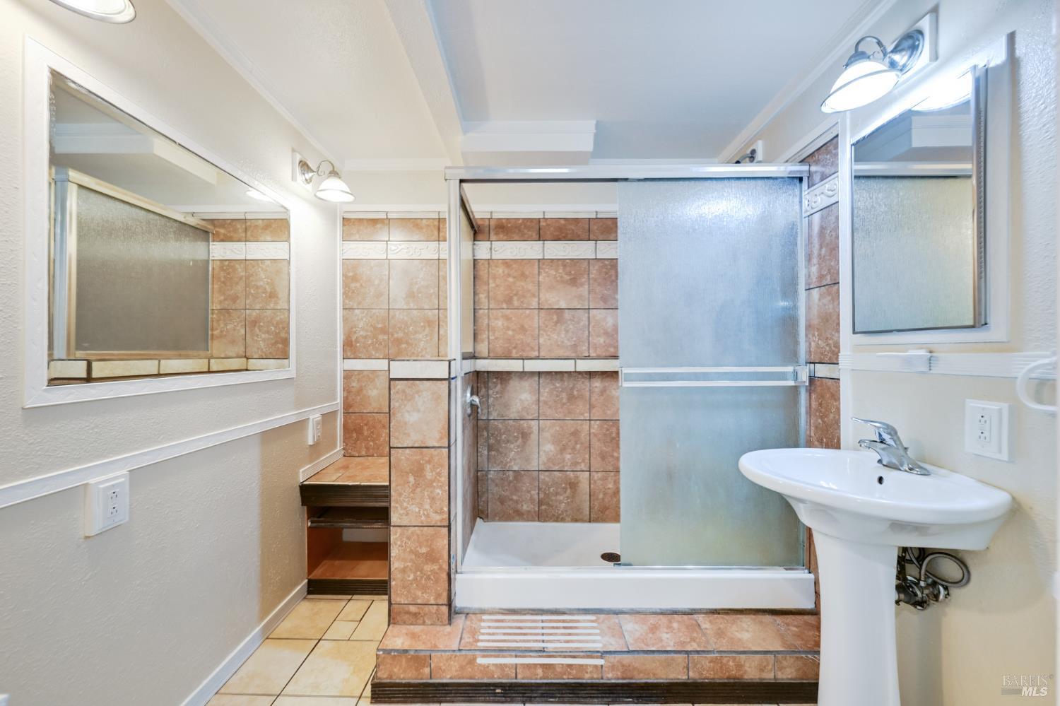Detail Gallery Image 15 of 30 For 1313 Mcneil Ave, Petaluma,  CA 94954 - 3 Beds | 1 Baths