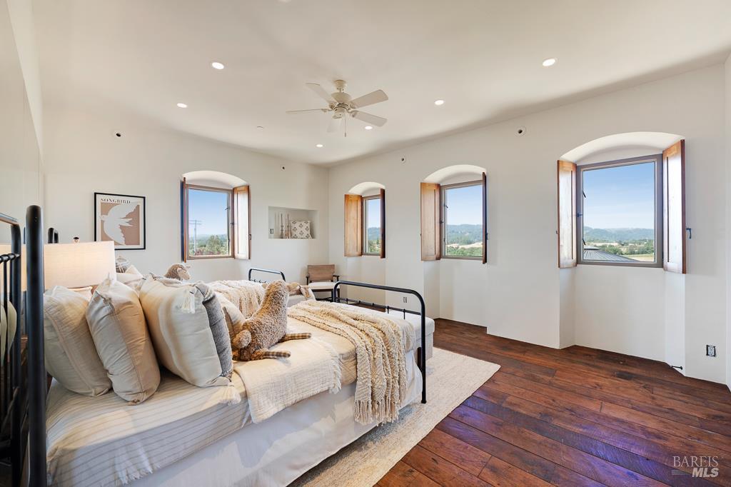 Detail Gallery Image 25 of 62 For Address Is Not Disclosed, Healdsburg,  CA 95448 - 3 Beds | 3/3 Baths