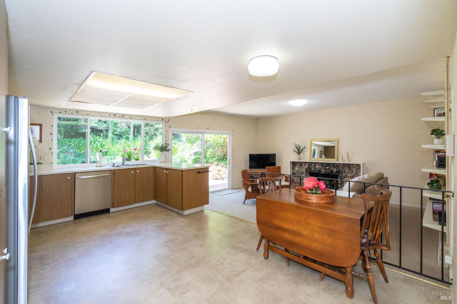 Detail Gallery Image 35 of 58 For 5313 San Luis Ave, Santa Rosa,  CA 95409 - 4 Beds | 2 Baths