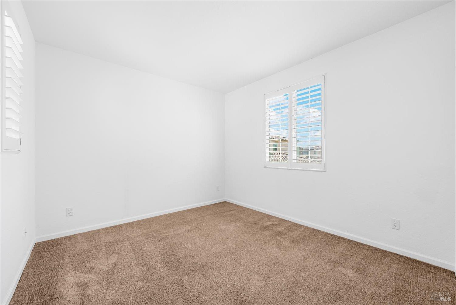 Detail Gallery Image 33 of 46 For 618 Sweet Pea St, Vacaville,  CA 95687 - 4 Beds | 3/1 Baths