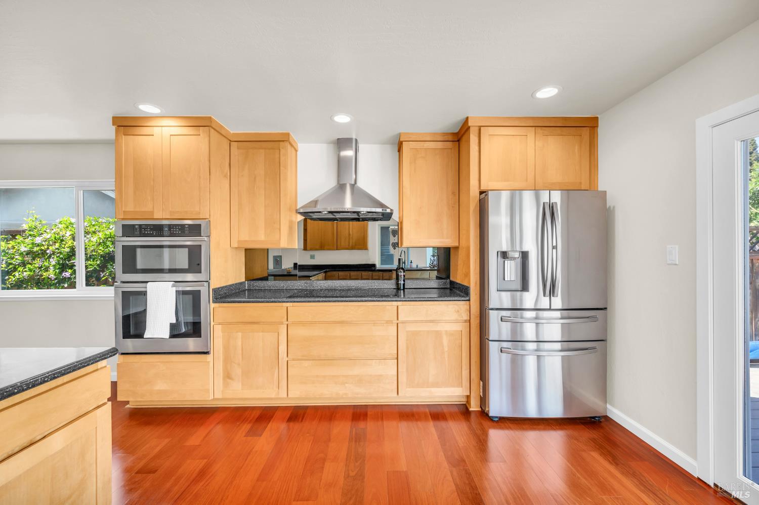 Detail Gallery Image 14 of 33 For 3730 Ruston Ln, Napa,  CA 94558 - 4 Beds | 2 Baths