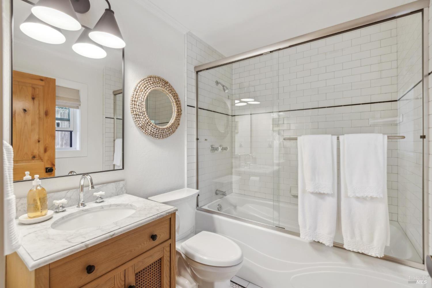 Detail Gallery Image 33 of 71 For 1040 Rose Dr, Napa,  CA 94558 - 5 Beds | 4 Baths