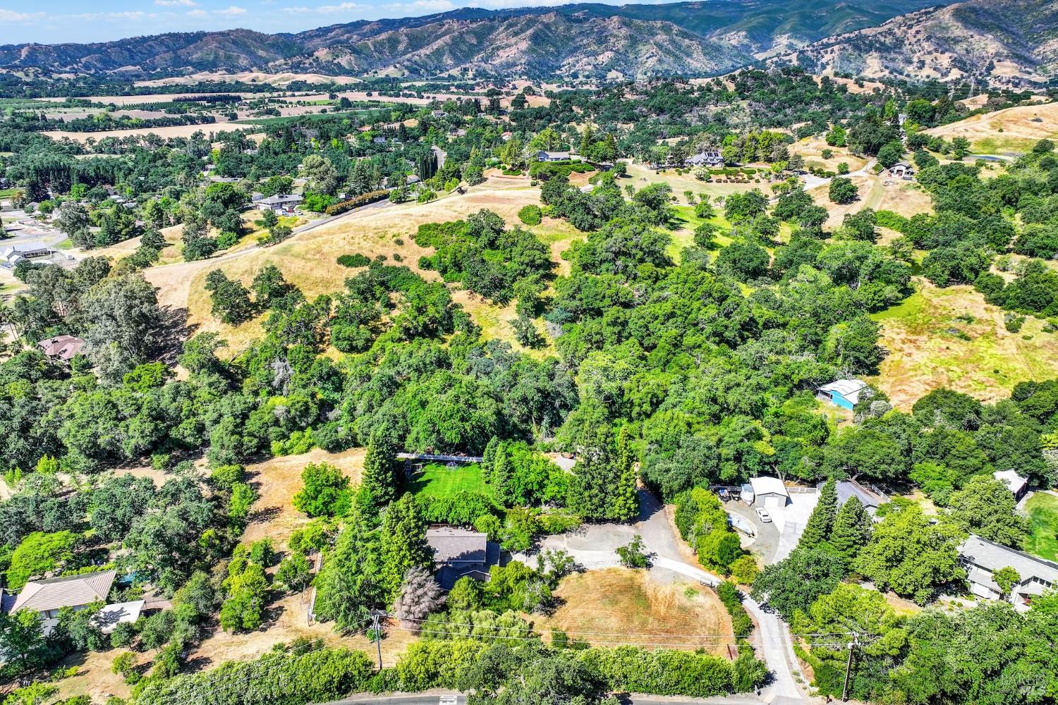 Detail Gallery Image 5 of 98 For 6869 Steiger Hill Rd, Vacaville,  CA 95688 - 4 Beds | 3 Baths