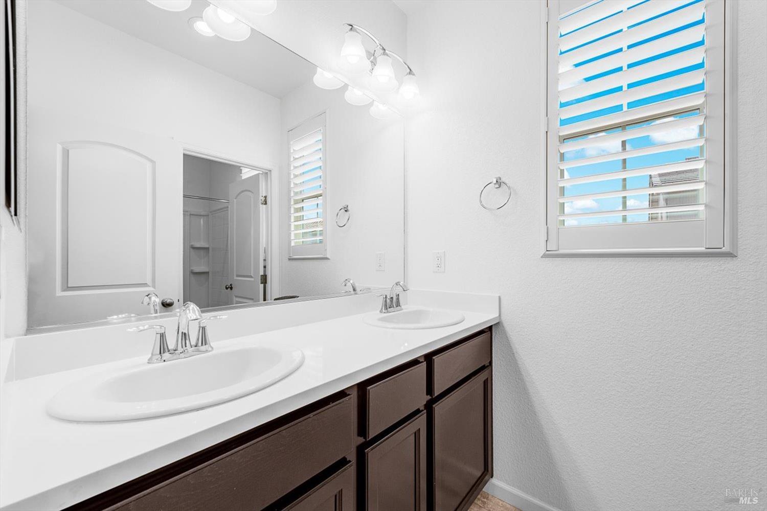 Detail Gallery Image 37 of 46 For 618 Sweet Pea St, Vacaville,  CA 95687 - 4 Beds | 3/1 Baths