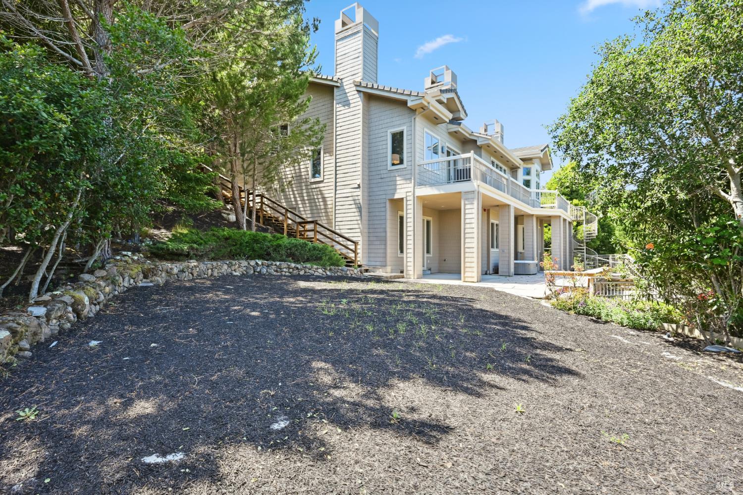 Detail Gallery Image 57 of 65 For 110 Monterey Dr, Tiburon,  CA 94920 - 5 Beds | 4/1 Baths