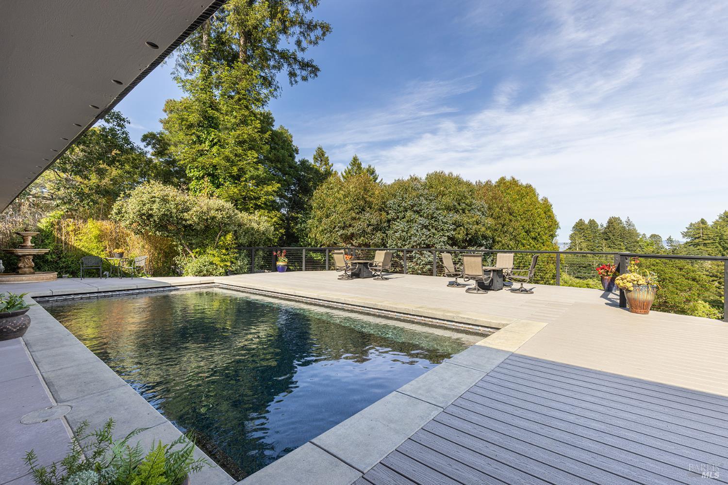 Detail Gallery Image 49 of 64 For 10505 Cherry Ridge Rd, Sebastopol,  CA 95472 - 3 Beds | 3/1 Baths