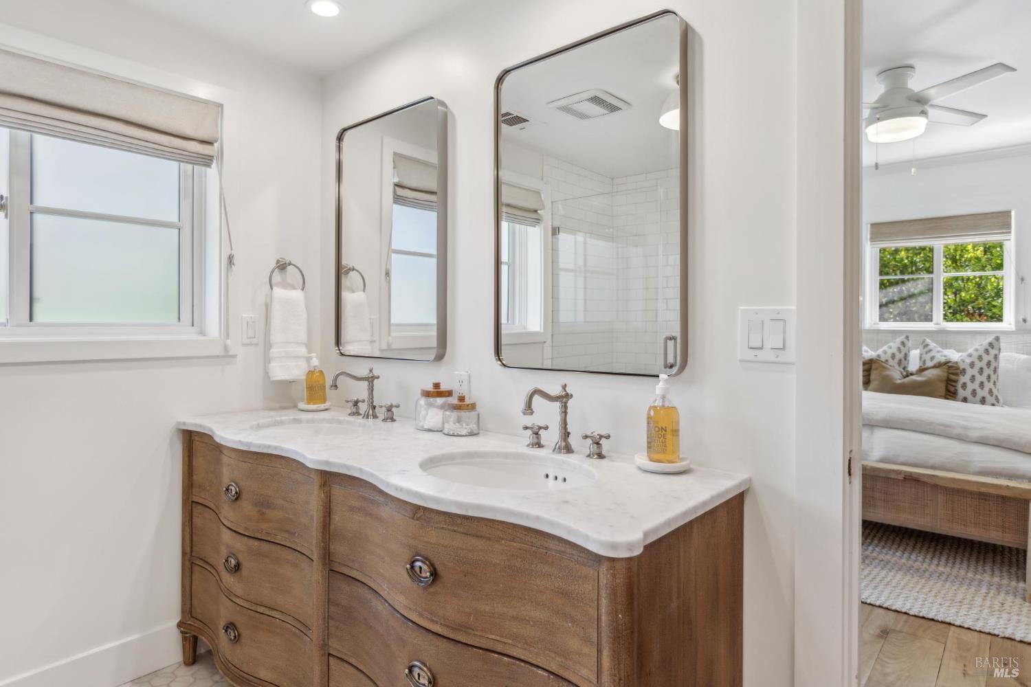 Detail Gallery Image 23 of 71 For 1040 Rose Dr, Napa,  CA 94558 - 5 Beds | 4 Baths