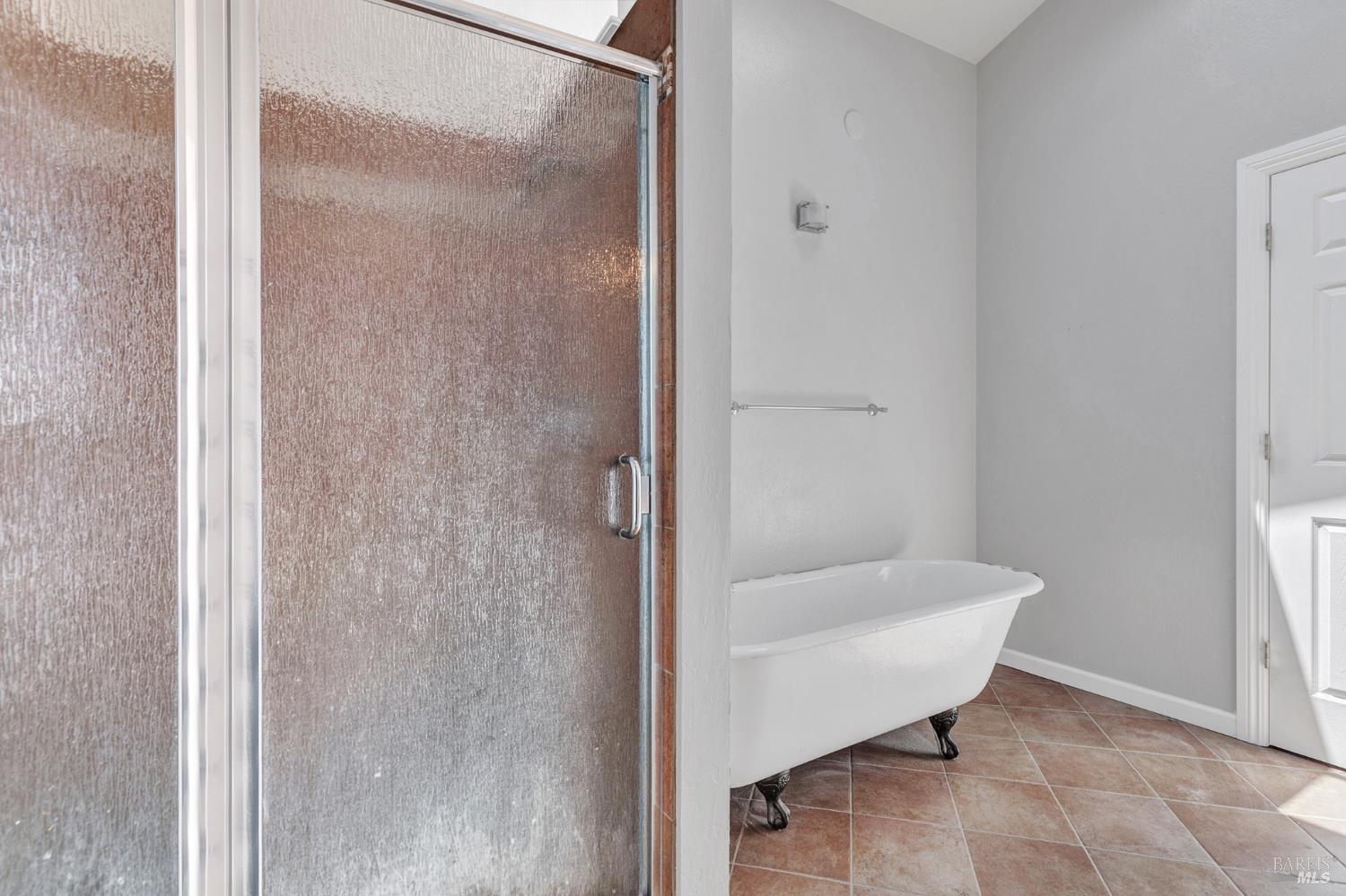 Detail Gallery Image 31 of 45 For 845 W K St, Benicia,  CA 94510 - 3 Beds | 2 Baths