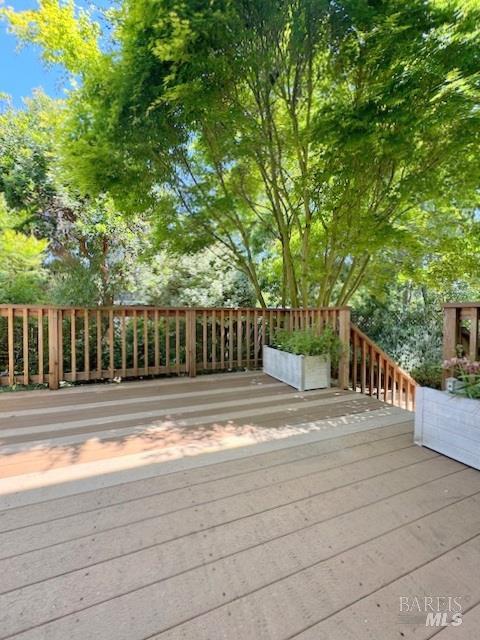 Detail Gallery Image 27 of 32 For 6 Kazen Way, Petaluma,  CA 94952 - 3 Beds | 2 Baths