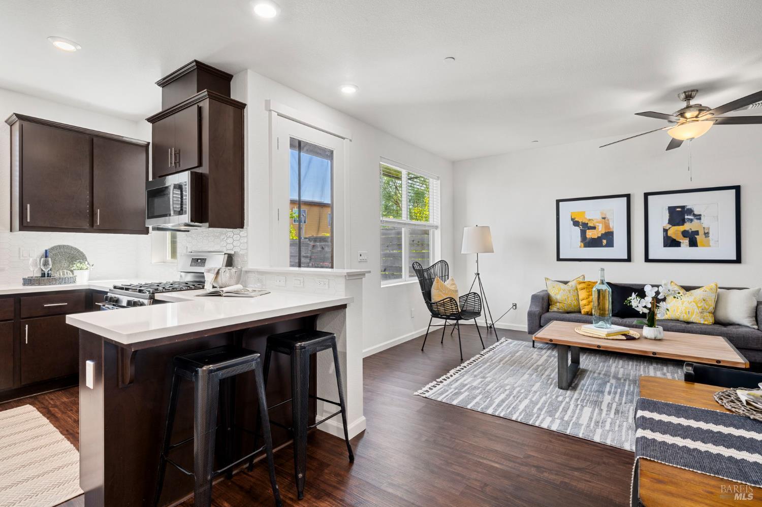 Detail Gallery Image 13 of 50 For 46 Birch Haven Way, Santa Rosa,  CA 95407 - 4 Beds | 2/1 Baths