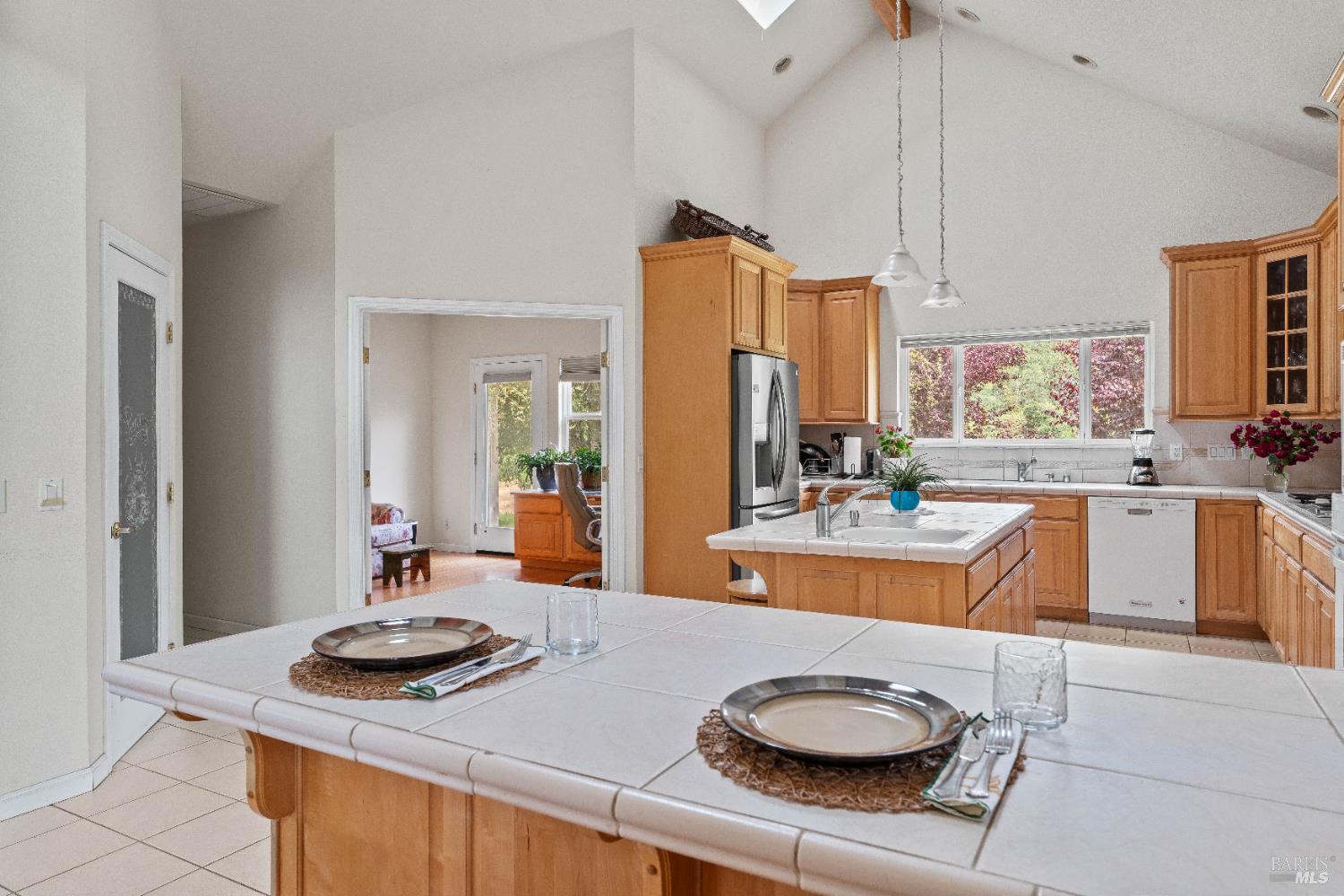 Detail Gallery Image 11 of 55 For 5081 Highway 175 Unkn, Hopland,  CA 95449 - 3 Beds | 2 Baths