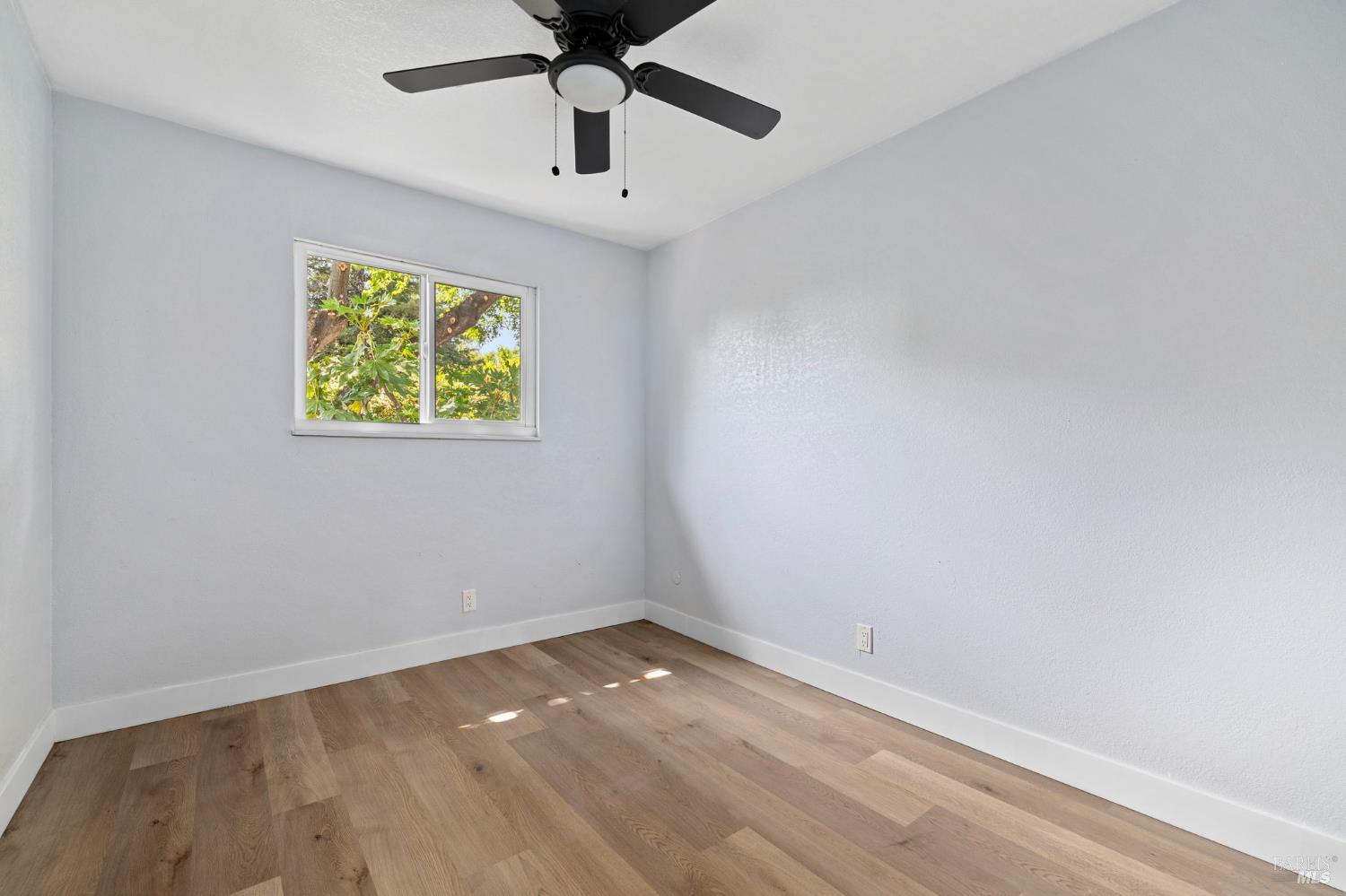Detail Gallery Image 29 of 47 For 1007 Harold Ln, Healdsburg,  CA 95448 - 4 Beds | 2 Baths