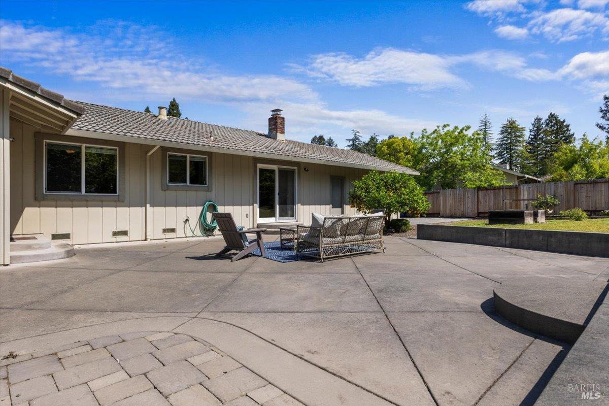 Detail Gallery Image 45 of 52 For 160 Moll Dr, Windsor,  CA 95492 - 3 Beds | 2 Baths