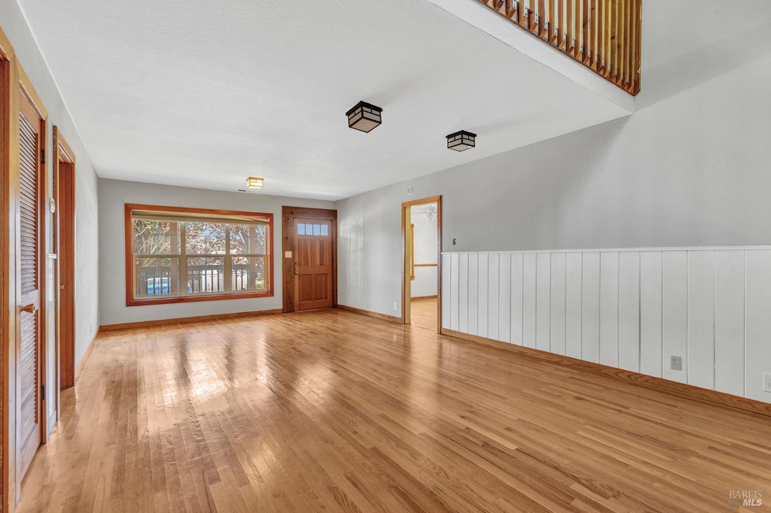 Detail Gallery Image 4 of 45 For 845 W K St, Benicia,  CA 94510 - 3 Beds | 2 Baths