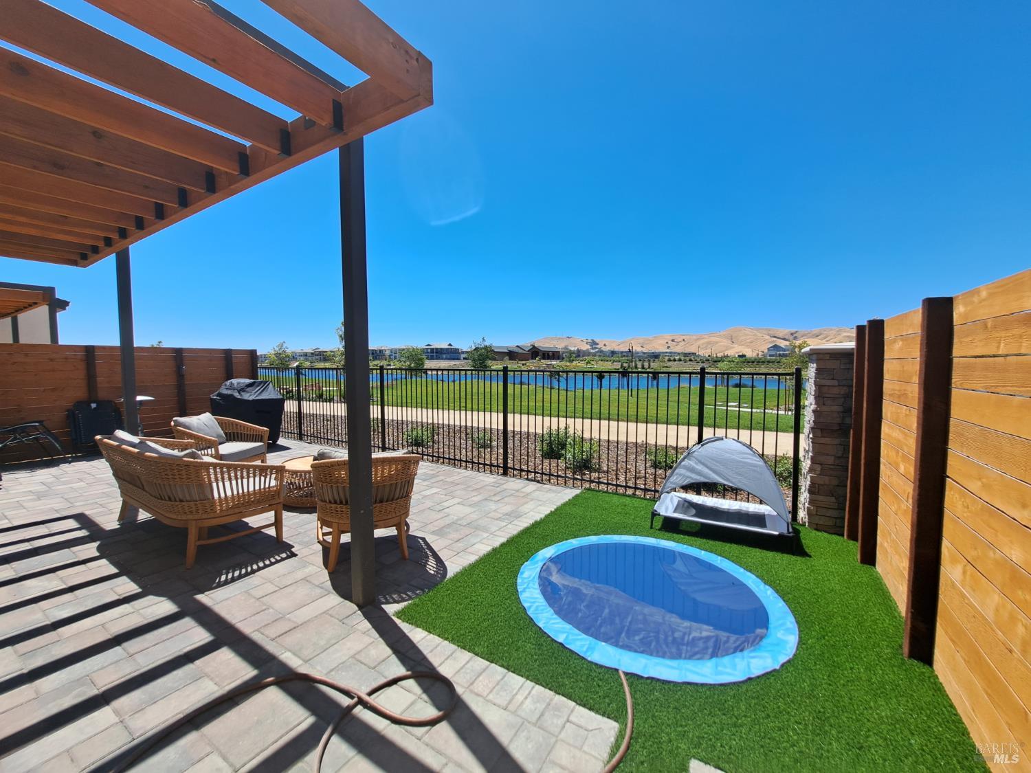 Detail Gallery Image 31 of 43 For 2373 Waterside Dr, Fairfield,  CA 94533 - 4 Beds | 3 Baths