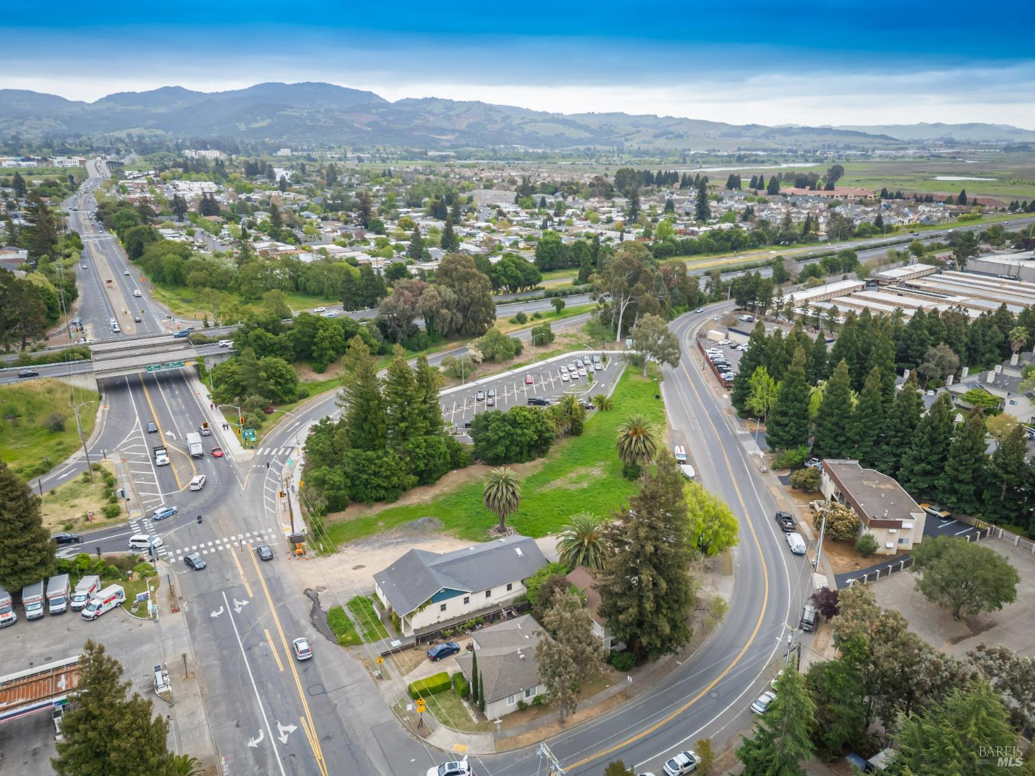 Golden Gate Drive, Napa, California image 8