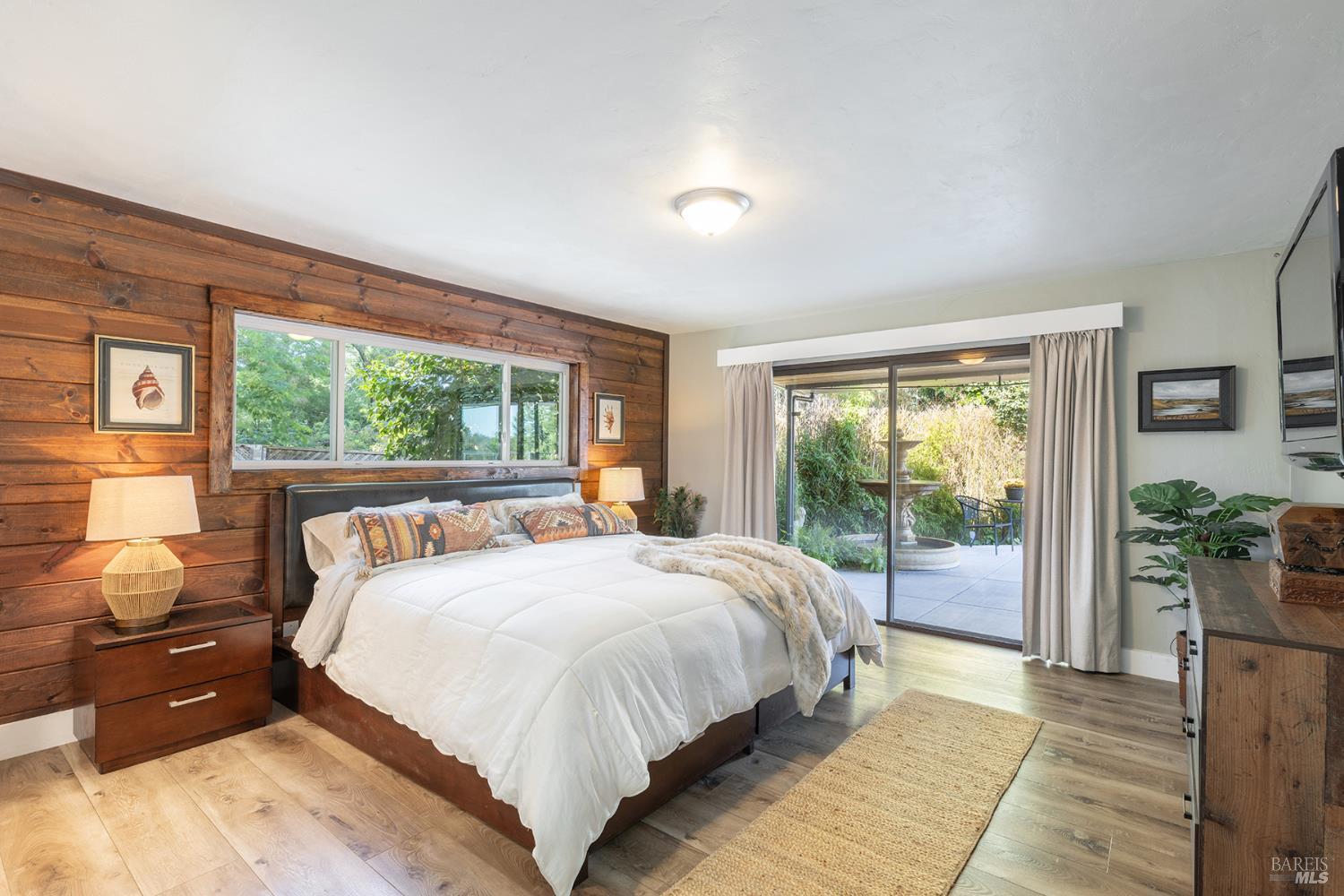 Detail Gallery Image 26 of 64 For 10505 Cherry Ridge Rd, Sebastopol,  CA 95472 - 3 Beds | 3/1 Baths