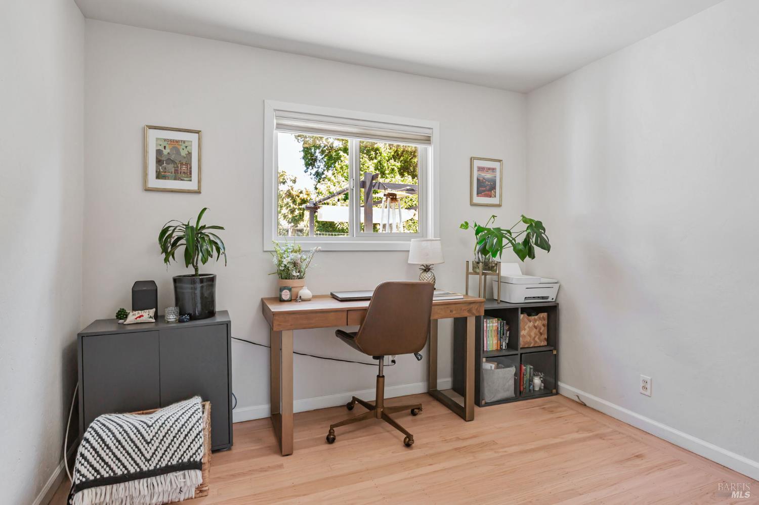 Detail Gallery Image 29 of 47 For 836 Wilmac Ave, Novato,  CA 94947 - 3 Beds | 1/1 Baths