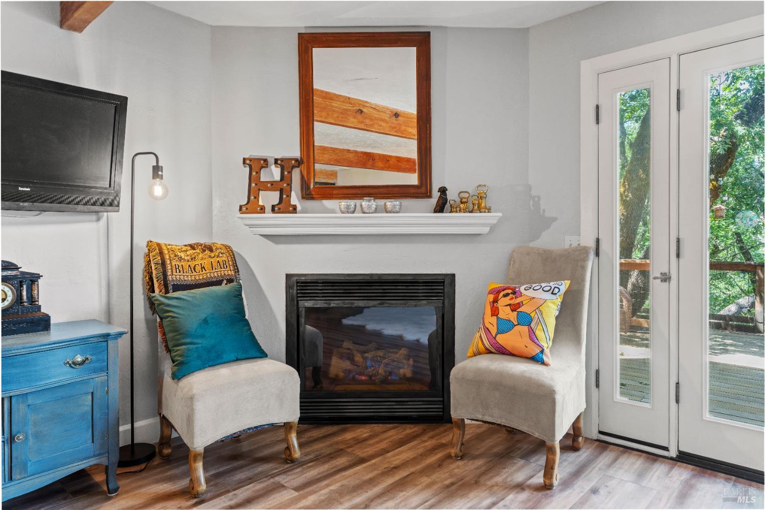 Detail Gallery Image 9 of 30 For 280 San Jacinta Dr #J,  Ukiah,  CA 95482 - 2 Beds | 2/1 Baths