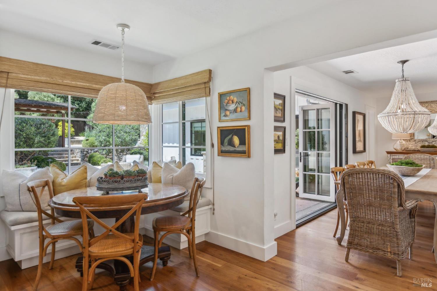 Detail Gallery Image 12 of 71 For 1040 Rose Dr, Napa,  CA 94558 - 5 Beds | 4 Baths