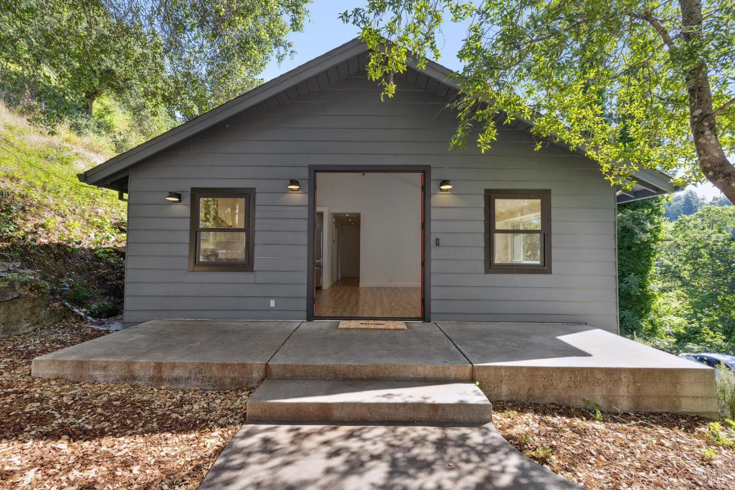 Detail Gallery Image 3 of 30 For 170 Brookside Dr, Angwin,  CA 94508 - 3 Beds | 2 Baths