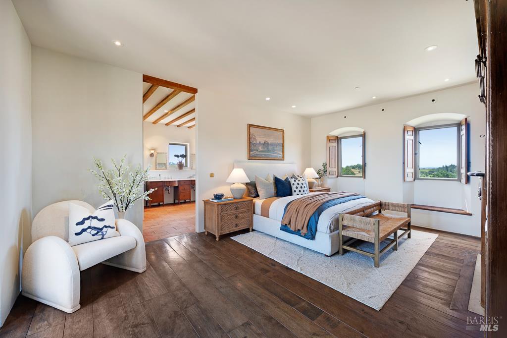 Detail Gallery Image 23 of 62 For Address Is Not Disclosed, Healdsburg,  CA 95448 - 3 Beds | 3/3 Baths