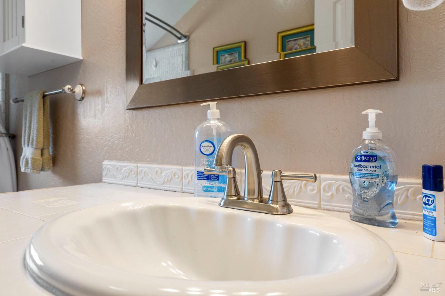 Detail Gallery Image 26 of 36 For 3376 Parker Hill Rd, Santa Rosa,  CA 95404 - 3 Beds | 3 Baths