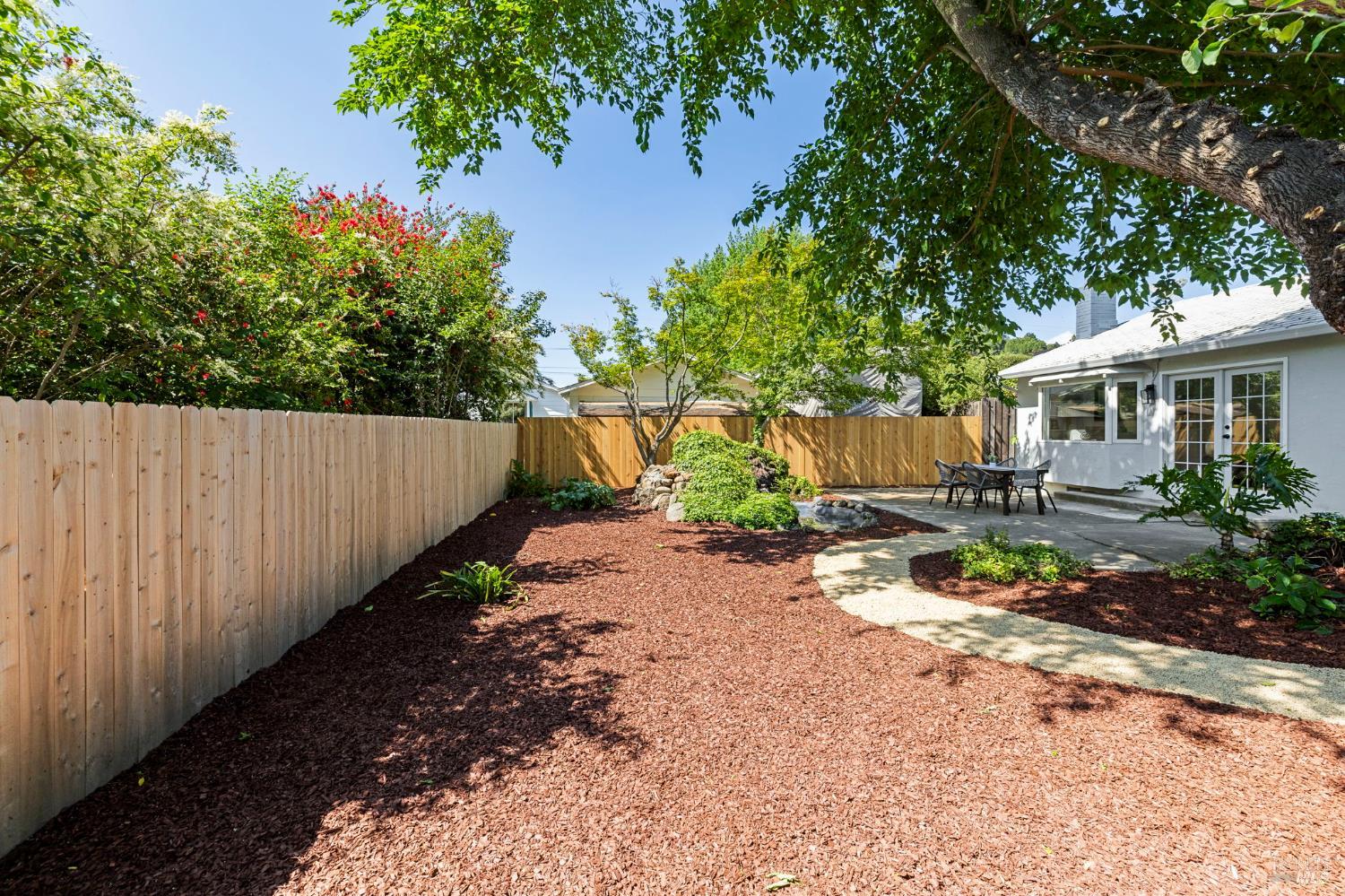 Detail Gallery Image 36 of 47 For 1007 Harold Ln, Healdsburg,  CA 95448 - 4 Beds | 2 Baths