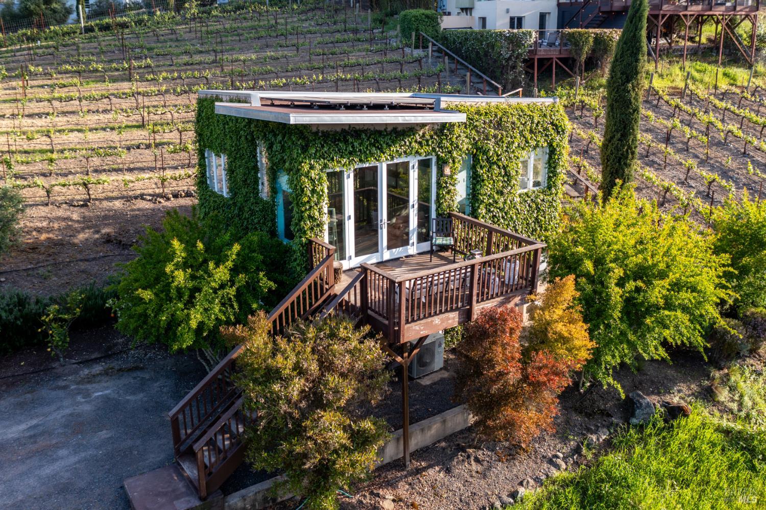 Detail Gallery Image 45 of 69 For 4982 W Soda Rock Ln, Healdsburg,  CA 95448 - 4 Beds | 3/1 Baths
