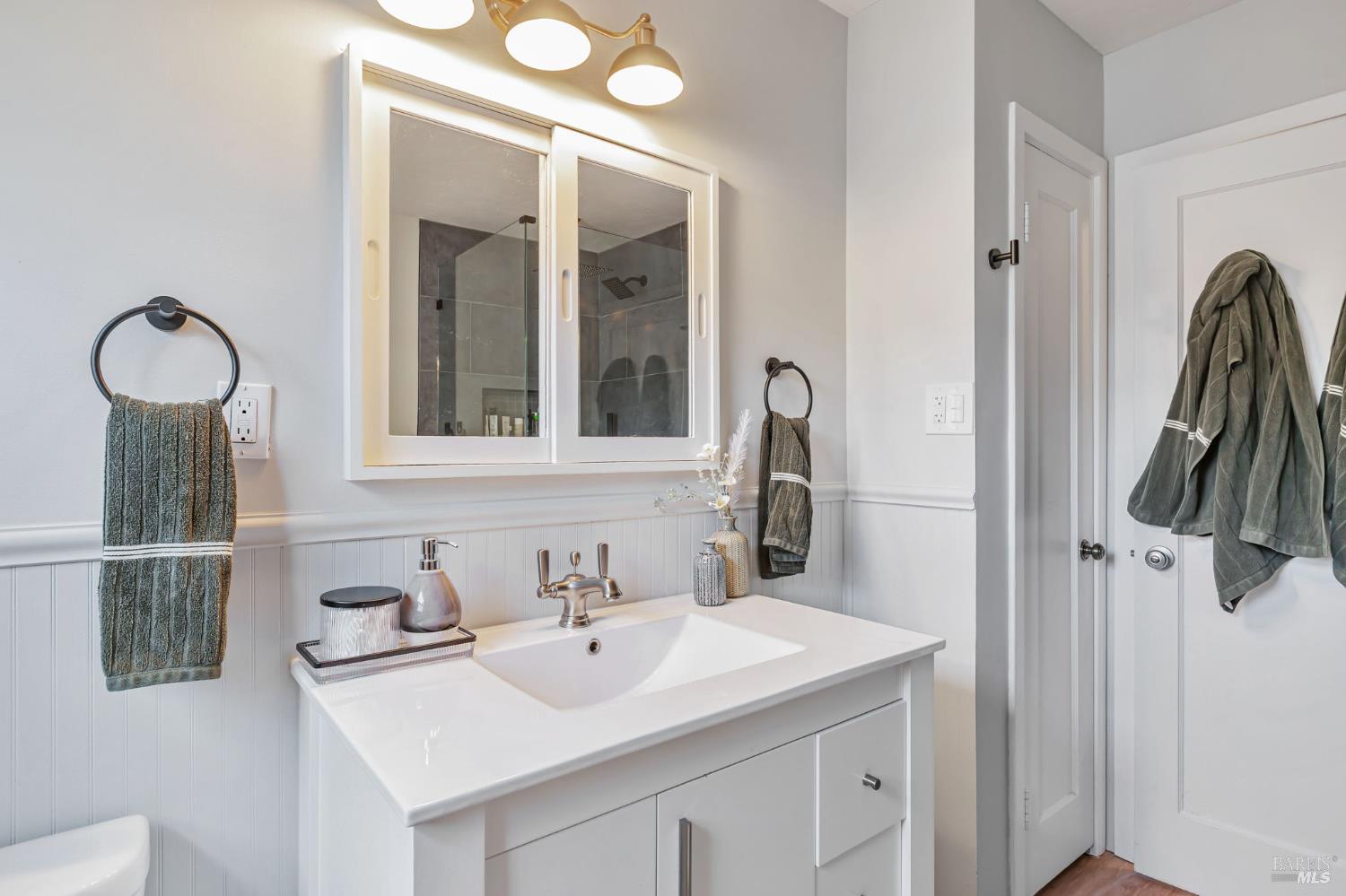 Detail Gallery Image 36 of 47 For 836 Wilmac Ave, Novato,  CA 94947 - 3 Beds | 1/1 Baths