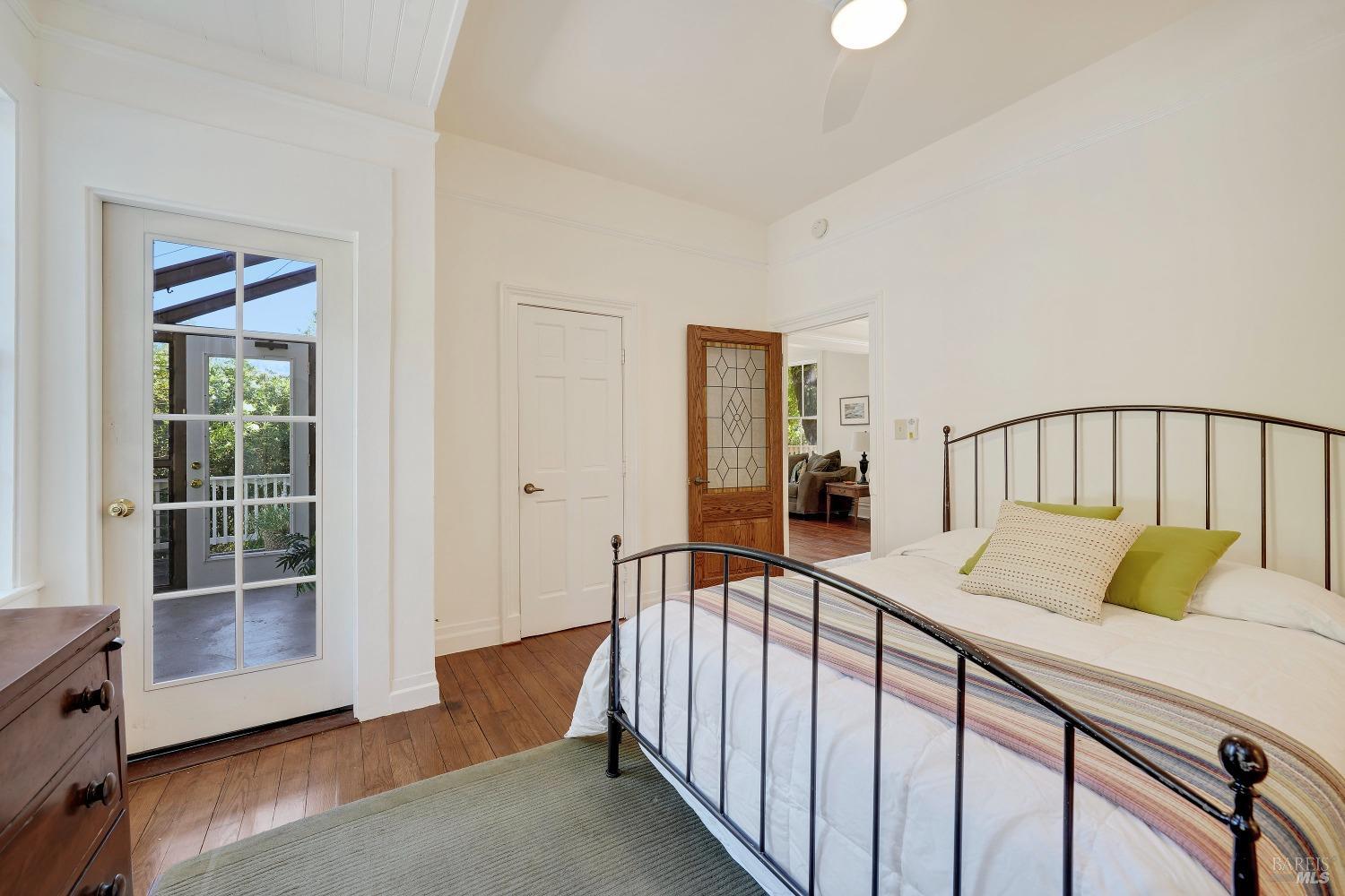 Detail Gallery Image 12 of 53 For 1423 Foothill Blvd, Calistoga,  CA 94515 - 8 Beds | 5 Baths