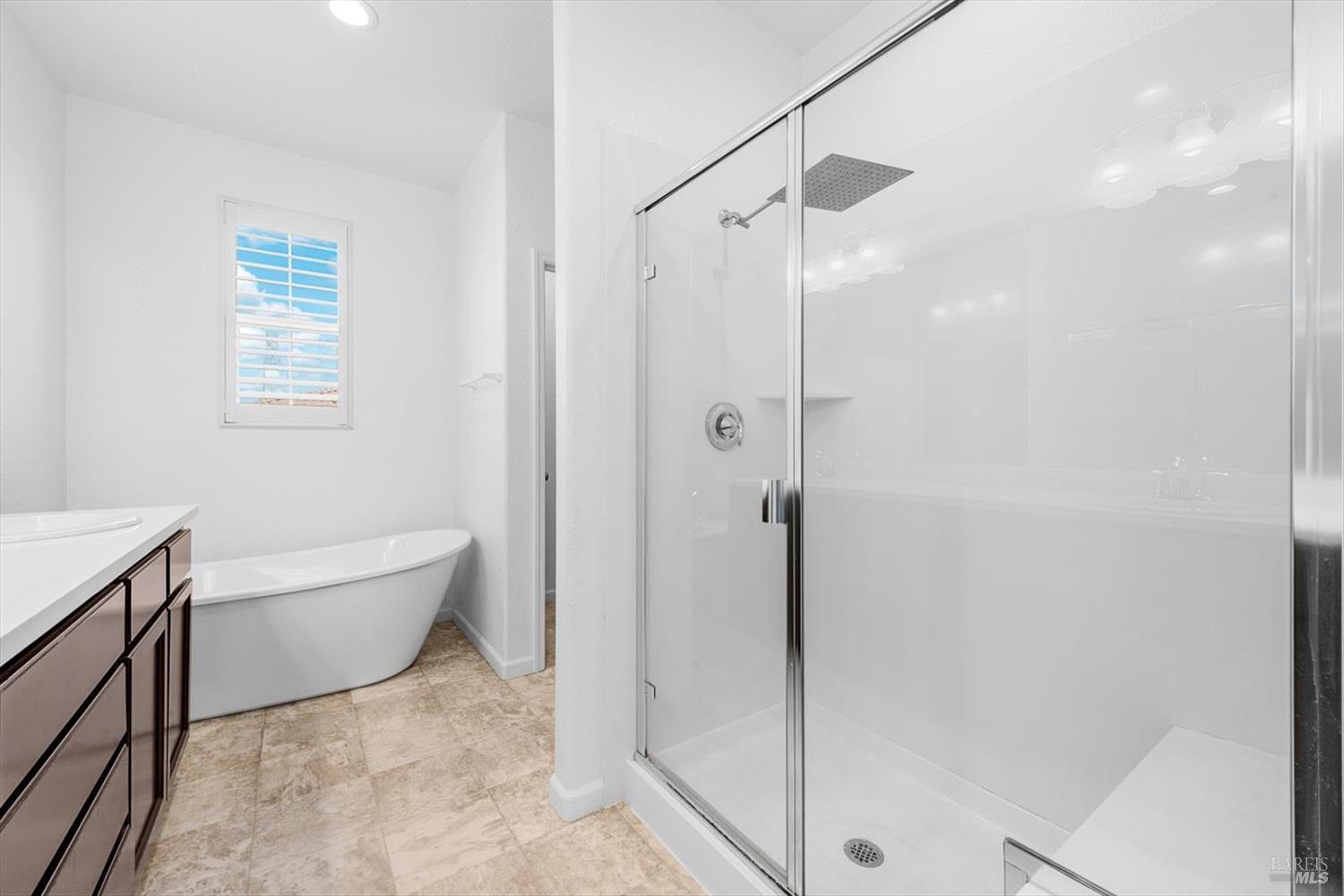 Detail Gallery Image 29 of 46 For 618 Sweet Pea St, Vacaville,  CA 95687 - 4 Beds | 3/1 Baths