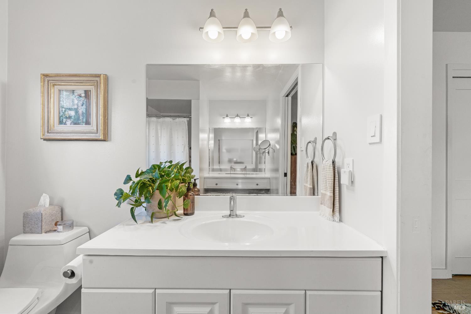 Detail Gallery Image 27 of 30 For 21800 River Rd, Geyserville,  CA 95441 - 3 Beds | 2 Baths