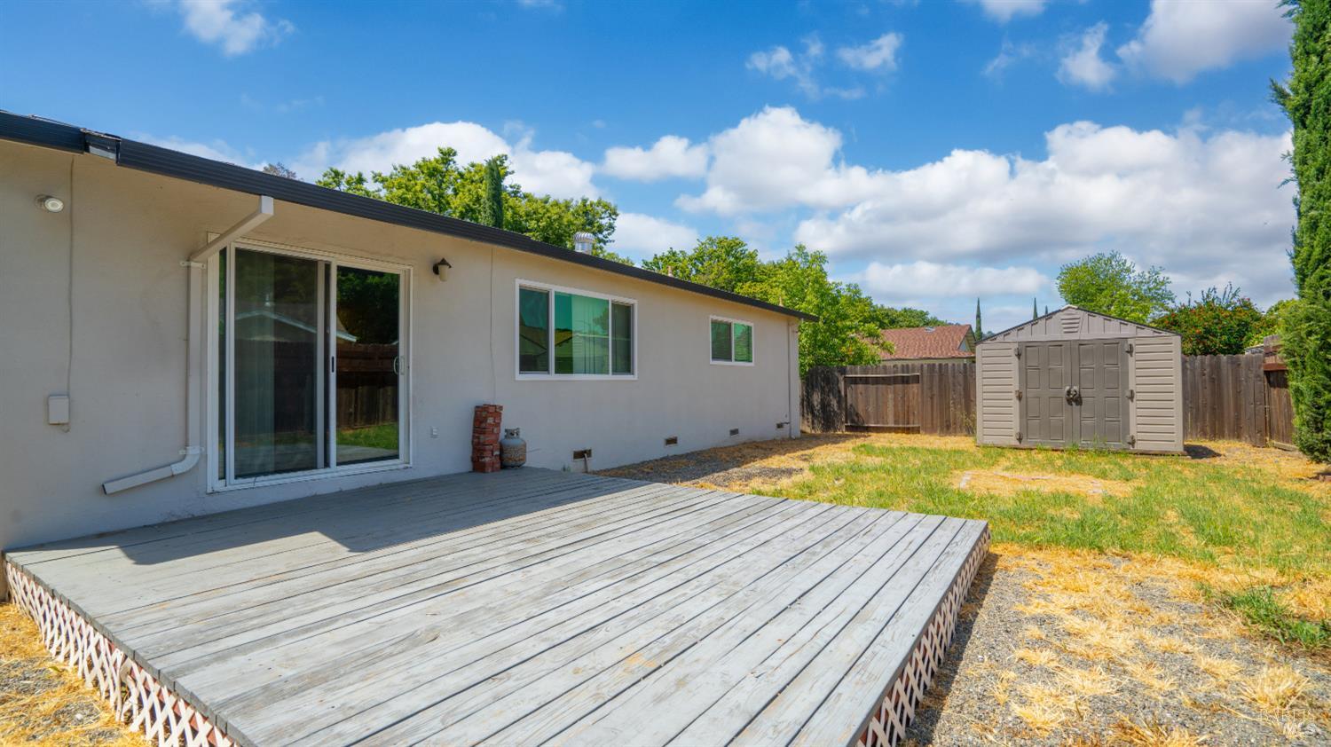 Detail Gallery Image 31 of 36 For 1661 California Dr, Vacaville,  CA 95687 - 3 Beds | 2 Baths