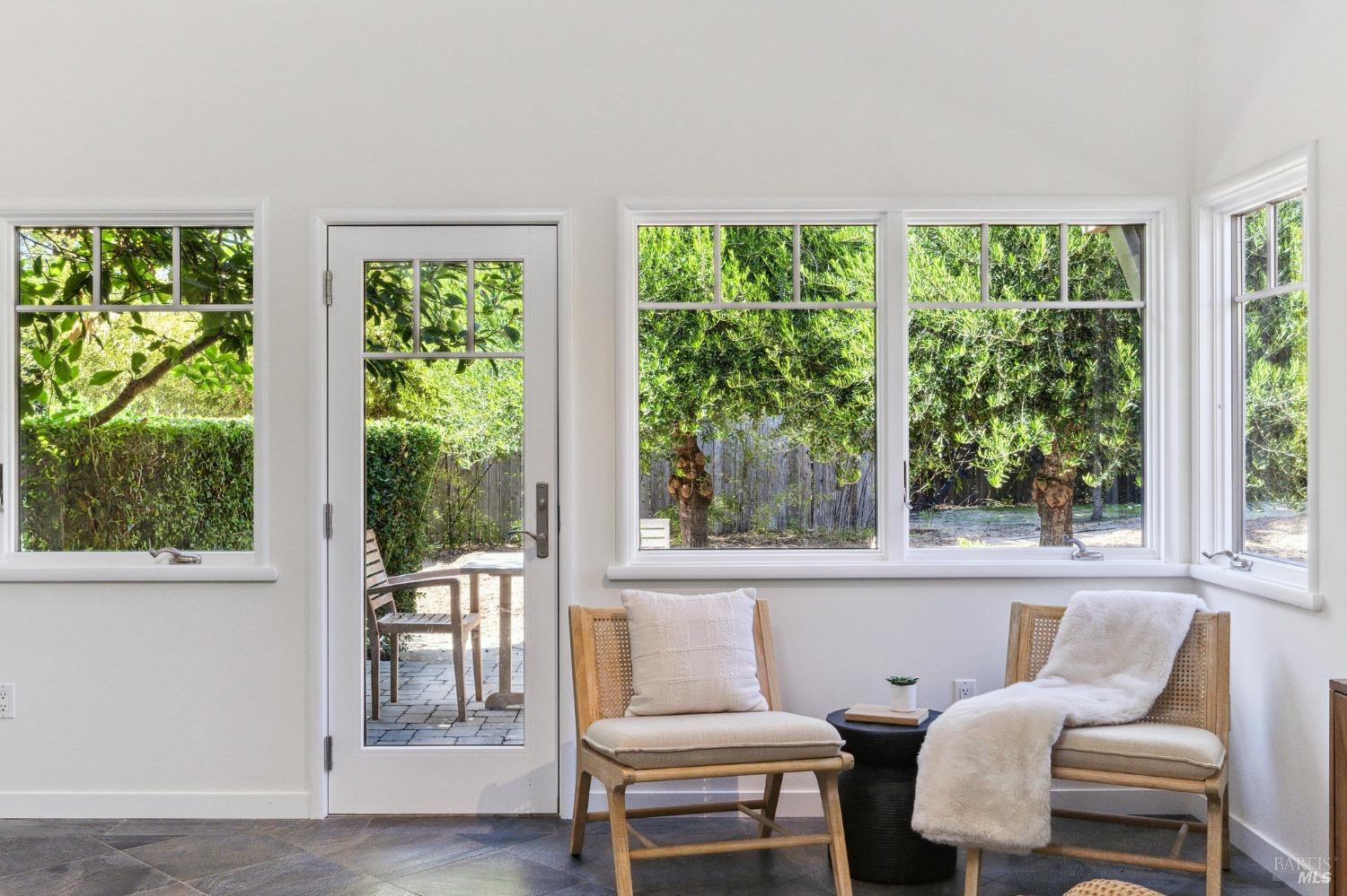 Detail Gallery Image 38 of 56 For 41 Cypress Rd, Point Reyes Station,  CA 94956 - 4 Beds | 4/1 Baths
