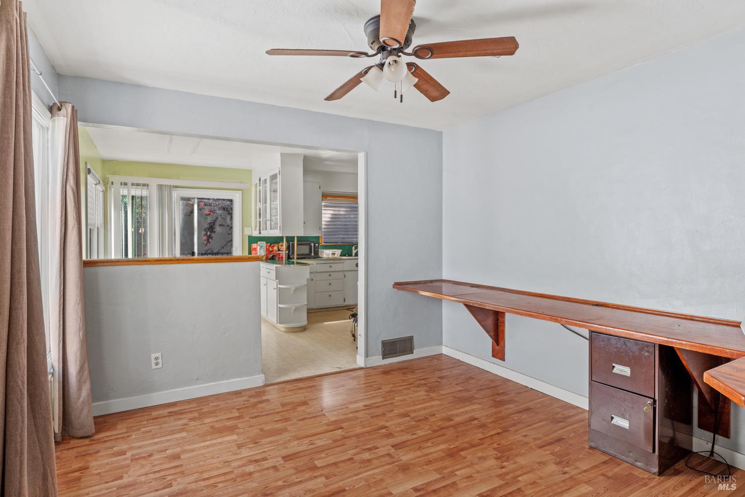 Detail Gallery Image 4 of 25 For 161 Barbara St, Ukiah,  CA 95482 - 4 Beds | 2 Baths