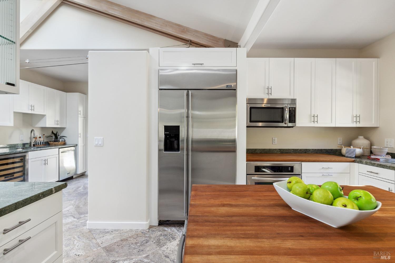 Detail Gallery Image 19 of 56 For 41 Cypress Rd, Point Reyes Station,  CA 94956 - 4 Beds | 4/1 Baths