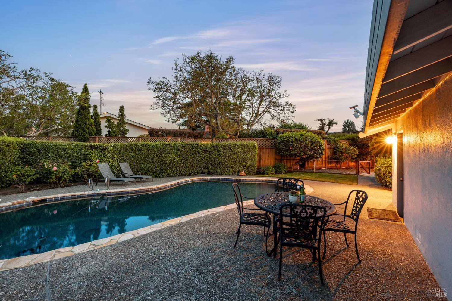 Detail Gallery Image 59 of 83 For 22 Laurie Ct, Novato,  CA 94947 - 4 Beds | 2 Baths