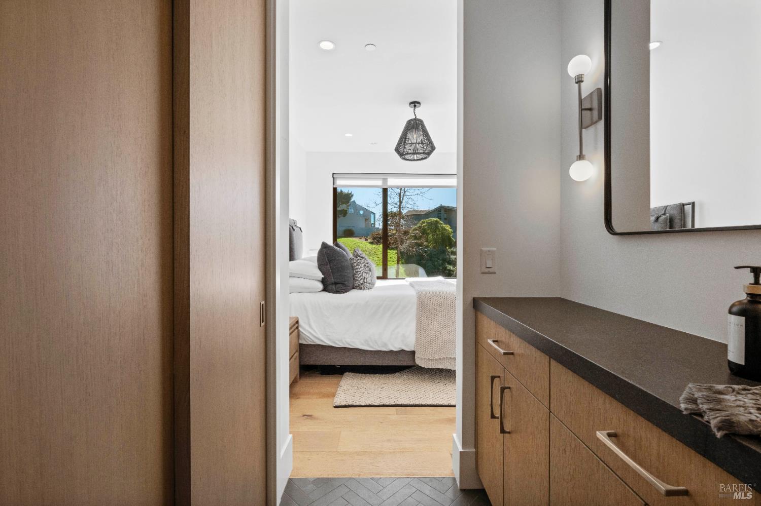 Detail Gallery Image 37 of 46 For 176 Cypress Loop, Bodega Bay,  CA 94923 - 4 Beds | 4/1 Baths