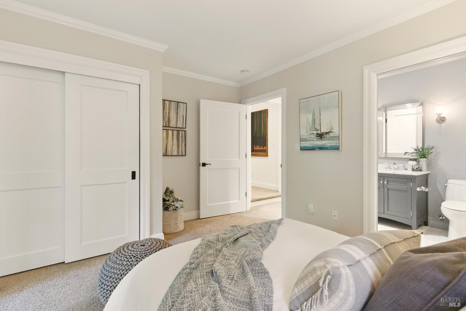 Detail Gallery Image 61 of 97 For 119 Marguerite Ave, Mill Valley,  CA 94941 - 6 Beds | 4/1 Baths
