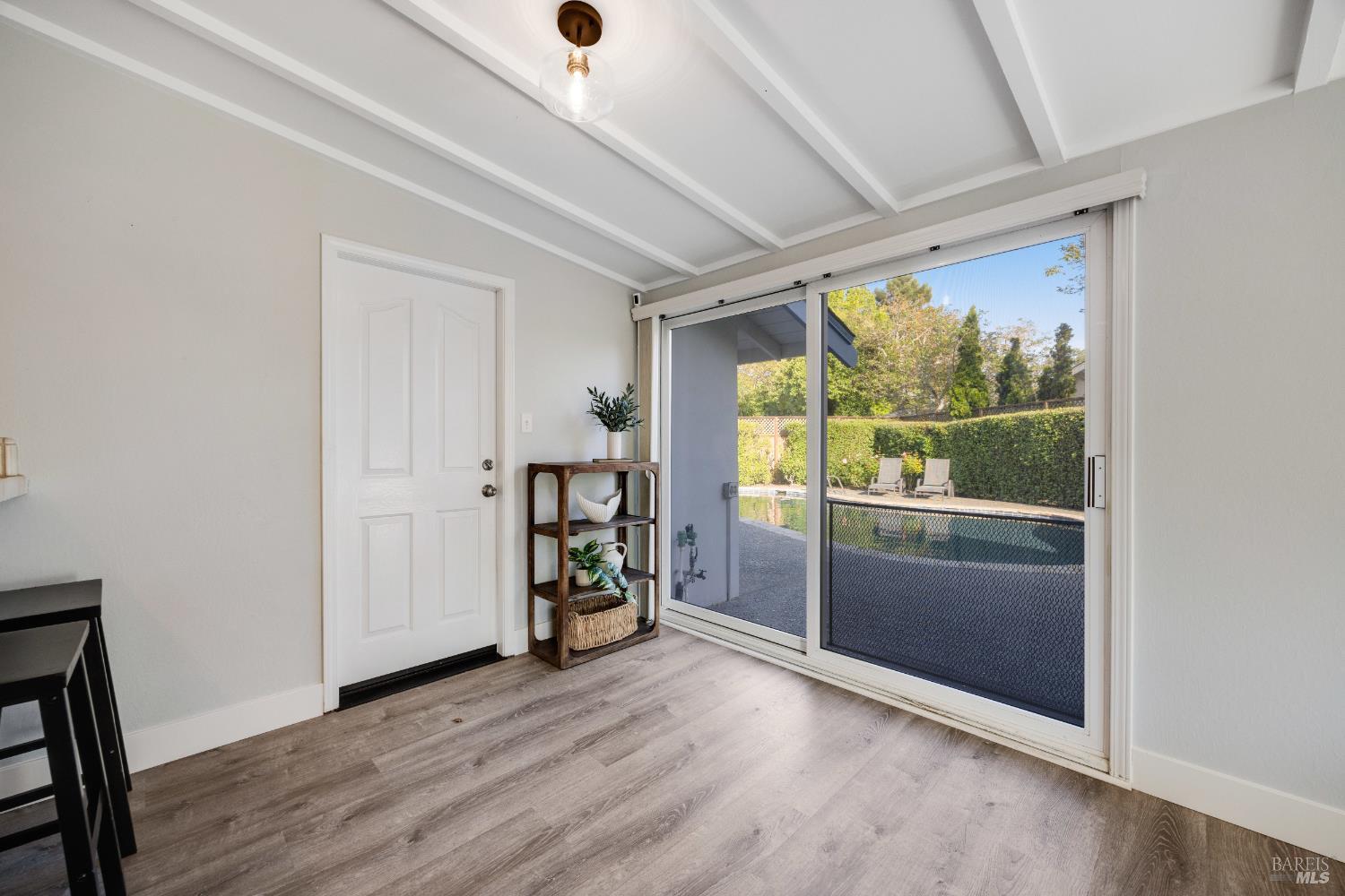Detail Gallery Image 24 of 83 For 22 Laurie Ct, Novato,  CA 94947 - 4 Beds | 2 Baths