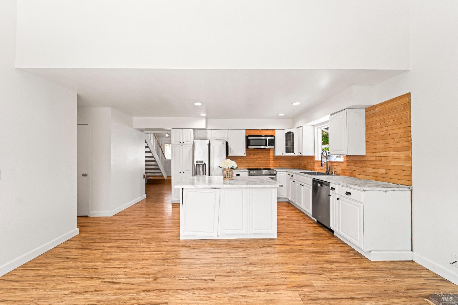 Detail Gallery Image 4 of 42 For 2246 Carver Pl, Fairfield,  CA 94533 - 4 Beds | 2 Baths