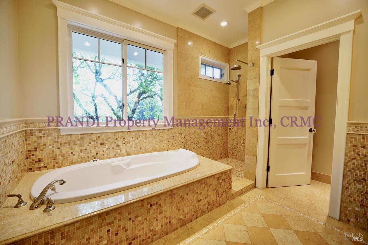 Detail Gallery Image 16 of 24 For 75 E Marguerite Ter, Mill Valley,  CA 94941 - 4 Beds | 3/1 Baths